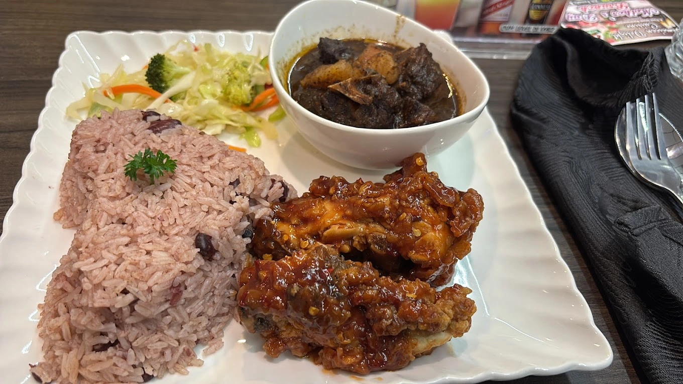 Best jamaican patty in Edmonton, AB